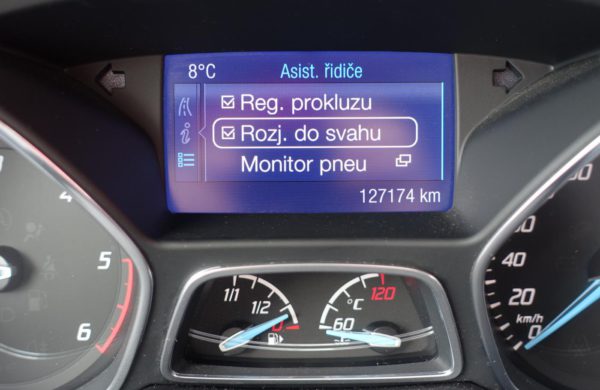 Ford Focus 2.0 TDCi Titanium NAVI, ZIMNÍ PAKET, nabídka A27/19