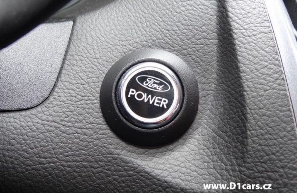 Ford Focus III 2.0 TDCi Titanium ZIMNÍ PAKET, nabídka A28/15