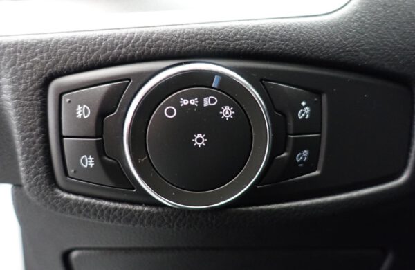 Ford S-MAX 2.0 TDCi Business, LEDsvětla, SYNC3, nabídka A33/21