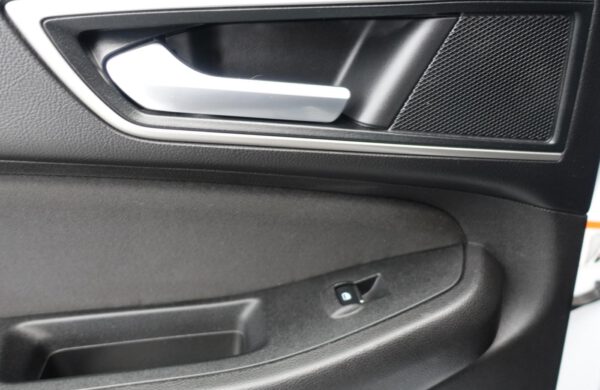 Ford S-MAX 2.0 TDCi Business, LEDsvětla, SYNC3, nabídka A33/21