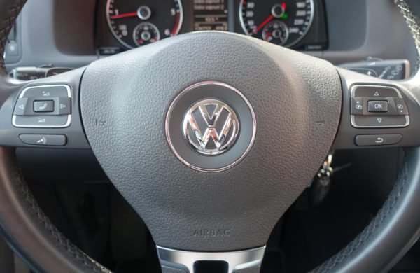 Volkswagen Touran 2.0 TDi DSG, NEZÁVISLÉ TOPENÍ, NAVI, nabídka A35/19