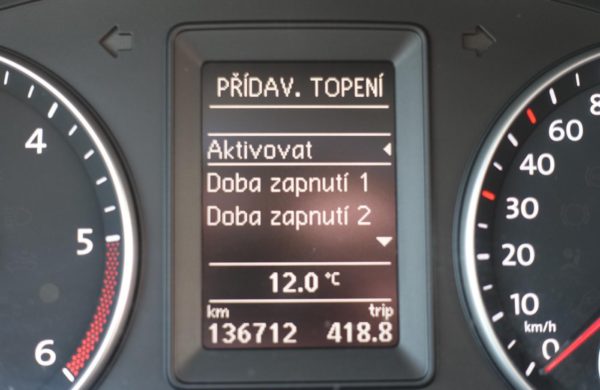 Volkswagen Touran 2.0 TDi DSG, NEZÁVISLÉ TOPENÍ, NAVI, nabídka A35/19