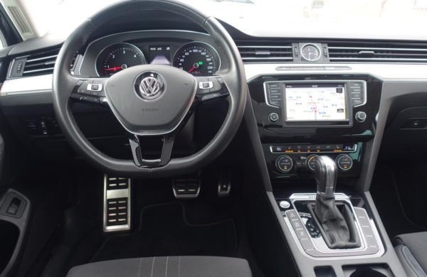 Volkswagen Passat 2.0 TDi DSG Alltrack 140kW PANORAMA, nabídka A35/20