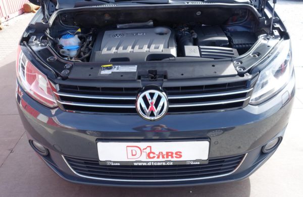 Volkswagen Touran 2.0 TDi DSG Cup NAVI, PARK.ASISTENT, nabídka A37/19