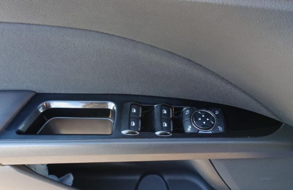 Ford Mondeo 2.0 TDCi 132 kW Titanium LED,KAMERA, nabídka A3/19