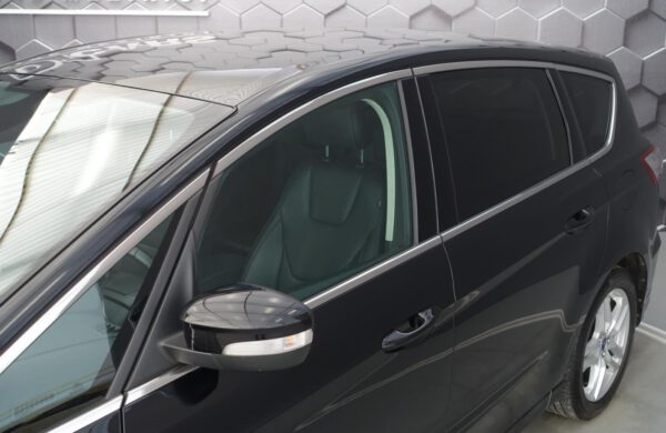 Ford S-MAX 2.0 TDCi Titanium ZIMNÍ PAKET SYNC3, nabídka A3/22