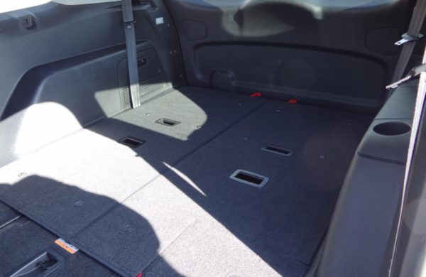 Ford S-MAX 2.0 TDCi 7 MÍST, NAVI, ZIMNÍ PAKET, nabídka A40/18