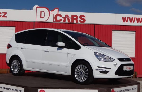 Ford S-MAX 2.0 TDCi 7 MÍST, NAVI, ZIMNÍ PAKET, nabídka A40/18