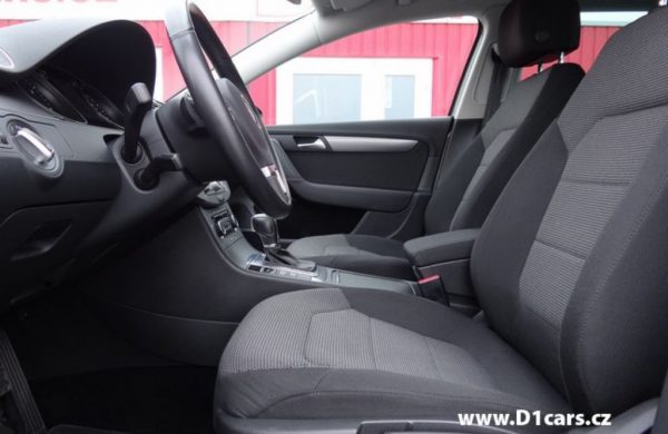 Volkswagen Passat 2.0 TDi DSG Comfortline NAVIGACE , nabídka A41/16