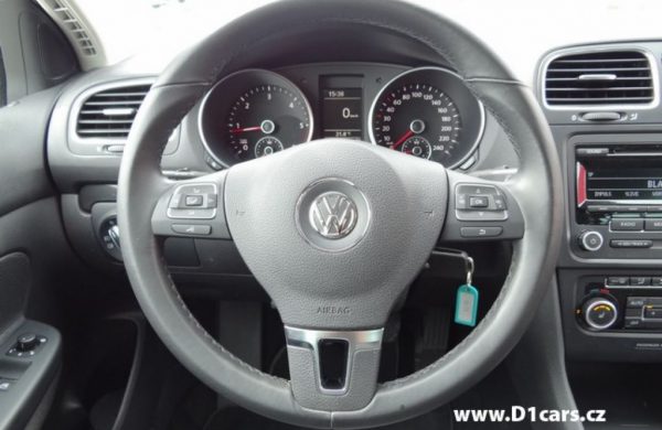 Volkswagen Golf 2.0 TDI Comfortline  VYHŘ. SEDADLA, nabídka A44/15