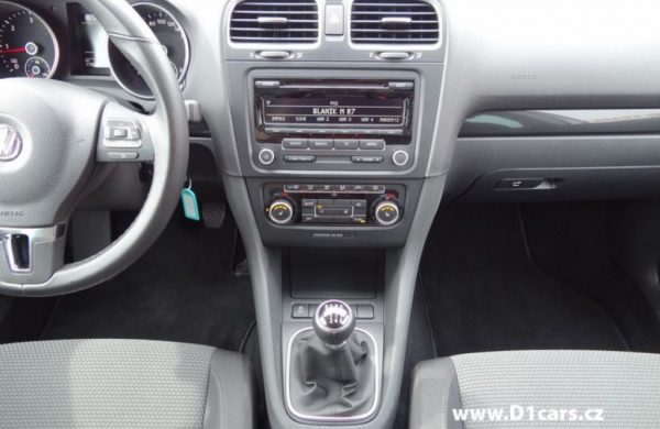 Volkswagen Golf 2.0 TDI Comfortline  VYHŘ. SEDADLA, nabídka A44/15