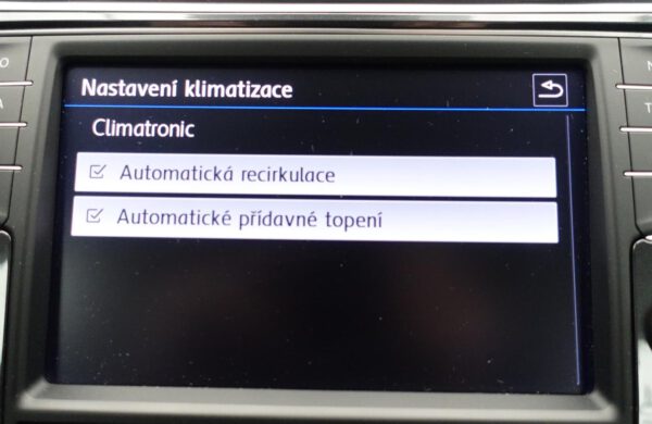 Volkswagen Tiguan 2.0 TDi DSG Highline Act.In.Display, nabídka A44/21