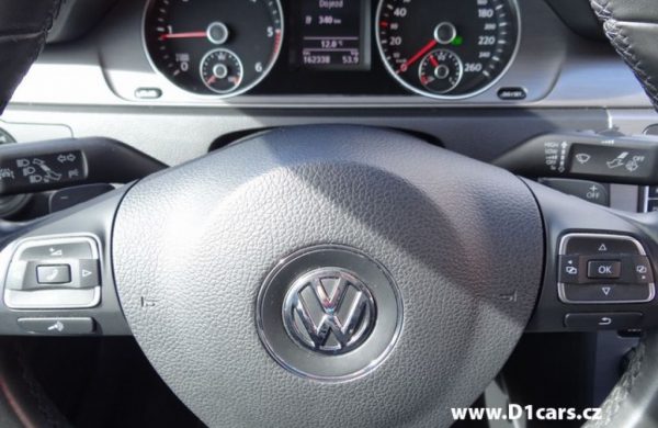 Volkswagen Passat 2.0 TDi DSG Comfortline, nabídka A47/16
