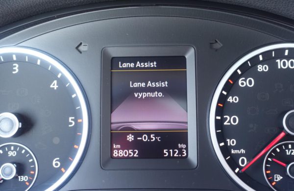 Volkswagen Tiguan 2.0 TDi DSG 4×4 CUP Sport BI-XENONY, nabídka A4/19