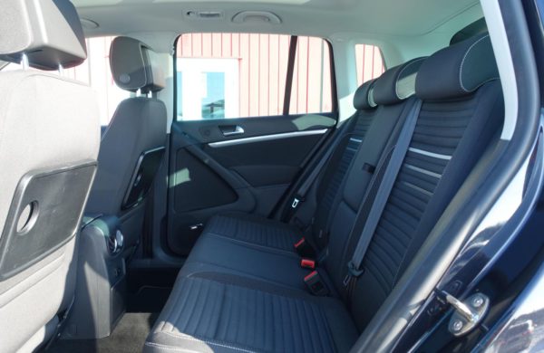 Volkswagen Tiguan 2.0 TDi DSG 4×4 CUP Sport BI-XENONY, nabídka A4/19