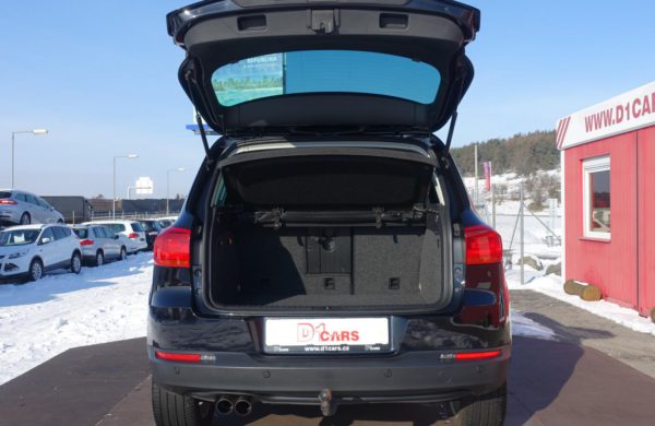 Volkswagen Tiguan 2.0 TDi DSG 4×4 CUP Sport BI-XENONY, nabídka A4/19