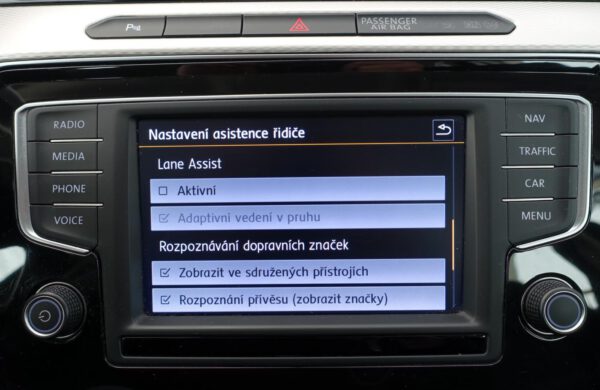 Volkswagen Passat 2.0 TDi DSG, LED, ACC, NAVi, nabídka A4/22