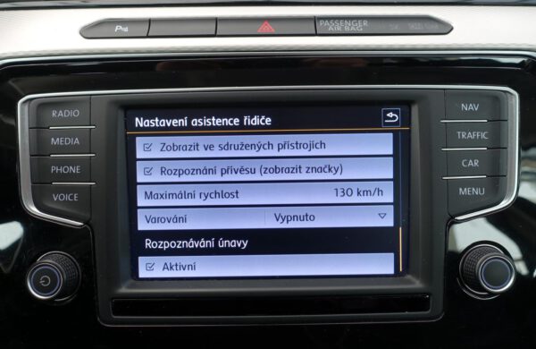 Volkswagen Passat 2.0 TDi DSG, LED, ACC, NAVi, nabídka A4/22