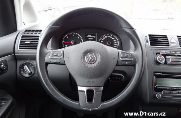 Volkswagen Touran 2.0 TDi CR Comfortline VYHŘ.SEDADLA, nabídka A50/15