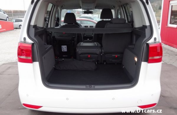 Volkswagen Touran 2.0 TDi CR Comfortline VYHŘ.SEDADLA, nabídka A50/15