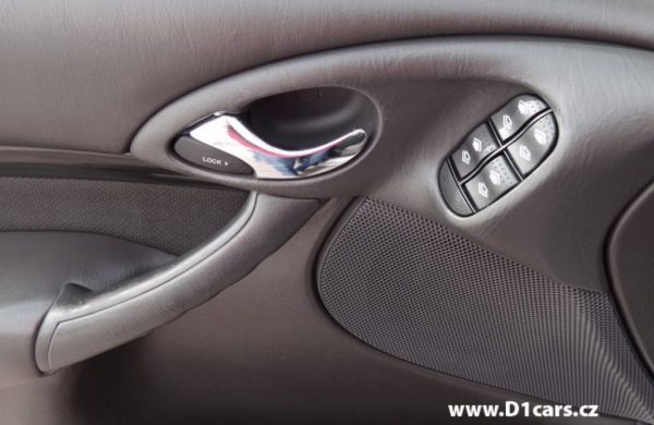 Ford Focus 1.6 16V Ghia DIGITÁLNÍ KLIMATIZACE, nabídka A51/16