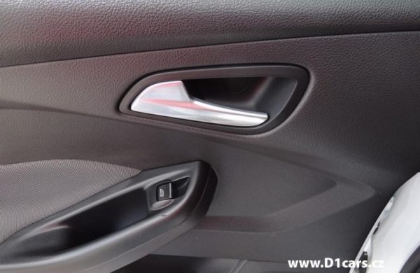 Ford Focus 1.6 TDCi DIGI KLIMA, NAVIGACE, nabídka A52/17