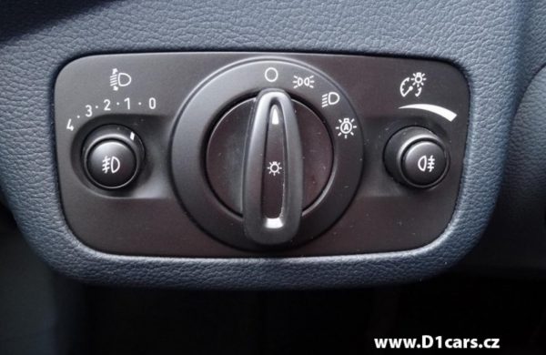 Ford C-MAX 2.0 TDCi Titanium NAVI, PARK.KAMERA, nabídka A53/17