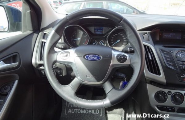 Ford Focus 1.6 Ti-VCT 1. MAJITEL, KOUPENO V ČR, nabídka A54/16