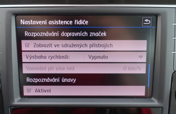 Volkswagen Touran 2.0 TDi DSG Highline NAVI, KAMERA, nabídka A54/20
