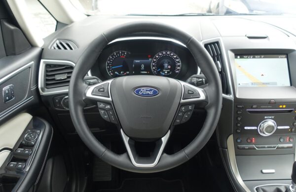 Ford S-MAX 2.0 TDCi VIGNALE 132kW AC SEDADLA, nabídka A55/21