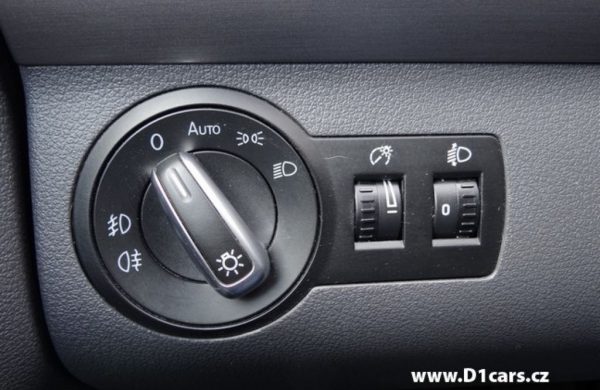 Volkswagen Touran 2.0 TDi DSG NAVIGACE COMFORTLINE, nabídka A58/16