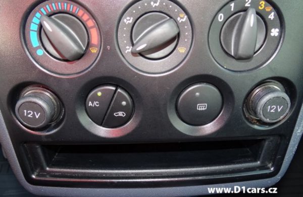 Ford Transit Connect 1.8 TDCi MAXI, KLIMA, PLOŠINA, nabídka A59/14