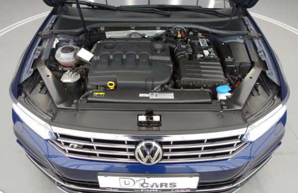 Volkswagen Passat 2.0 TDi R-Line, INFO ACTIVE  DISPLA, nabídka A5/22