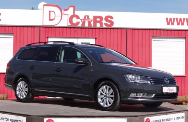 Volkswagen Passat 2.0 TDi CZ VAVIGACE, VYHŘ. SEDADLA, nabídka A60/18