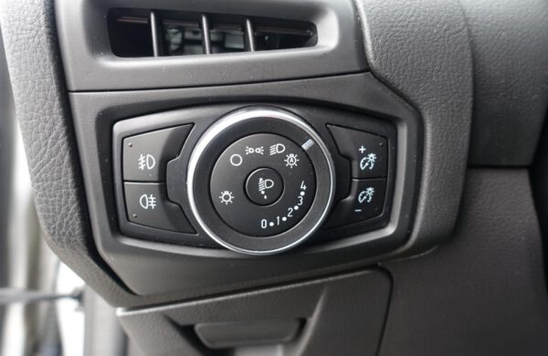 Ford Focus 2.0 TDCi Titanium ZIMNÍ PAKET, SYNC, nabídka A61/21
