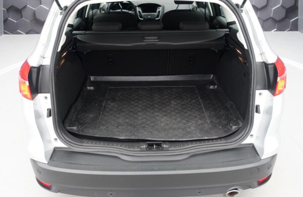 Ford Focus 2.0 TDCi Titanium ZIMNÍ PAKET, SYNC, nabídka A61/21