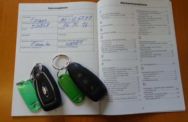 Ford Focus 2.0 TDCi Titanium ZIMNÍ PAKET, SYNC, nabídka A61/21