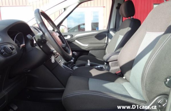 Ford S-MAX 2.0 TDCi ZIMNÍ PAKET, CZ NAVIGACE, nabídka A66/17