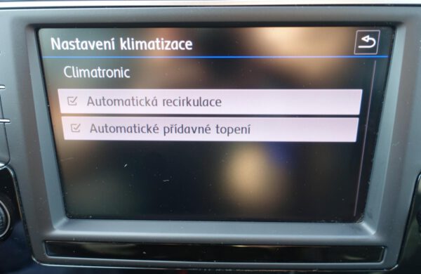 Volkswagen Touran 2.0 TDi Highline 7 MÍST, nabídka A66/20