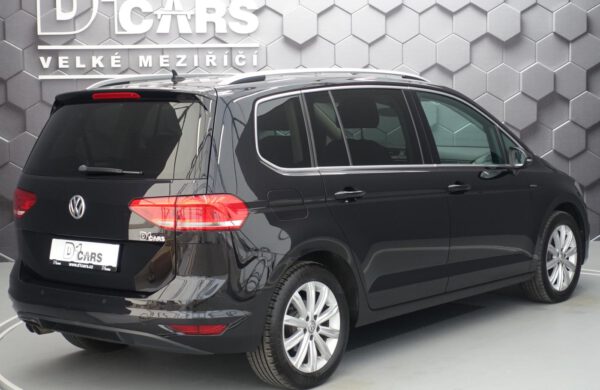 Volkswagen Touran 2.0 TDi Highline 7 MÍST, nabídka A66/20