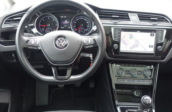 Volkswagen Touran 2.0 TDi Highline, Panorama, nabídka A69/20