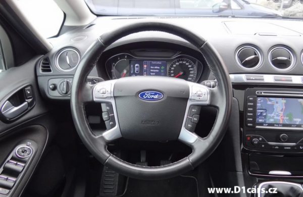 Ford S-MAX 2.0 TDCi Titanium 7 MÍST PANORAMA, nabídka A71/17