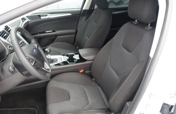 Ford Mondeo 2.0 TDCi NAVI, SYNC 3, ZIMNÍ PAKET, nabídka A71/20