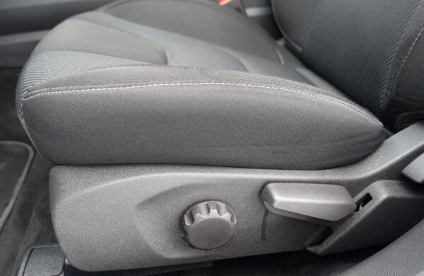 Ford Mondeo 2.0 TDCi NAVI, SYNC 3, ZIMNÍ PAKET, nabídka A71/20