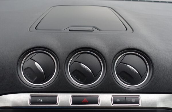 Ford S-MAX 2.0 TDCi XENONY, NAVI, ZIMNÍ PAKET, nabídka A72/19