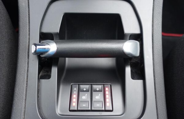 Ford S-MAX 2.0 TDCi XENONY, NAVI, ZIMNÍ PAKET, nabídka A72/19