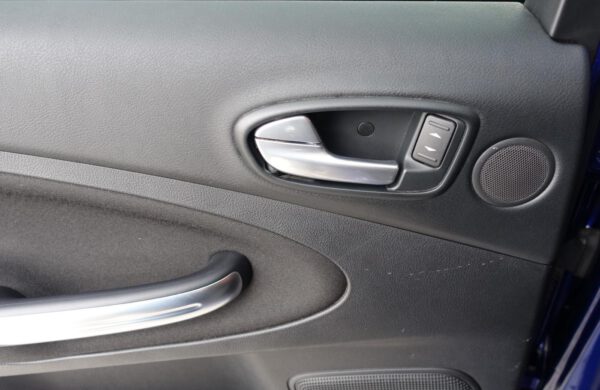 Ford S-MAX 2.0 TDCi XENONY, NAVI, ZIMNÍ PAKET, nabídka A72/19