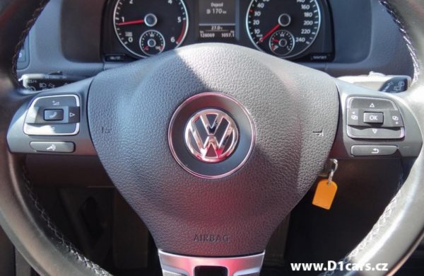 Volkswagen Touran 2.0 TDi Highline BI-XENONY, CZ NAVI, nabídka A75/17