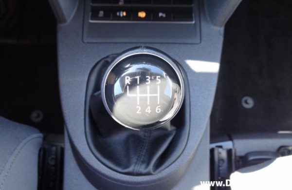 Volkswagen Touran 2.0 TDi Highline BI-XENONY, CZ NAVI, nabídka A75/17