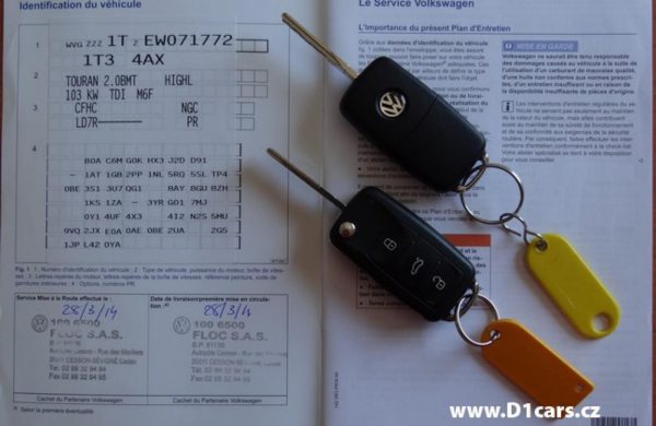 Volkswagen Touran 2.0 TDi Highline BI-XENONY, CZ NAVI, nabídka A75/17